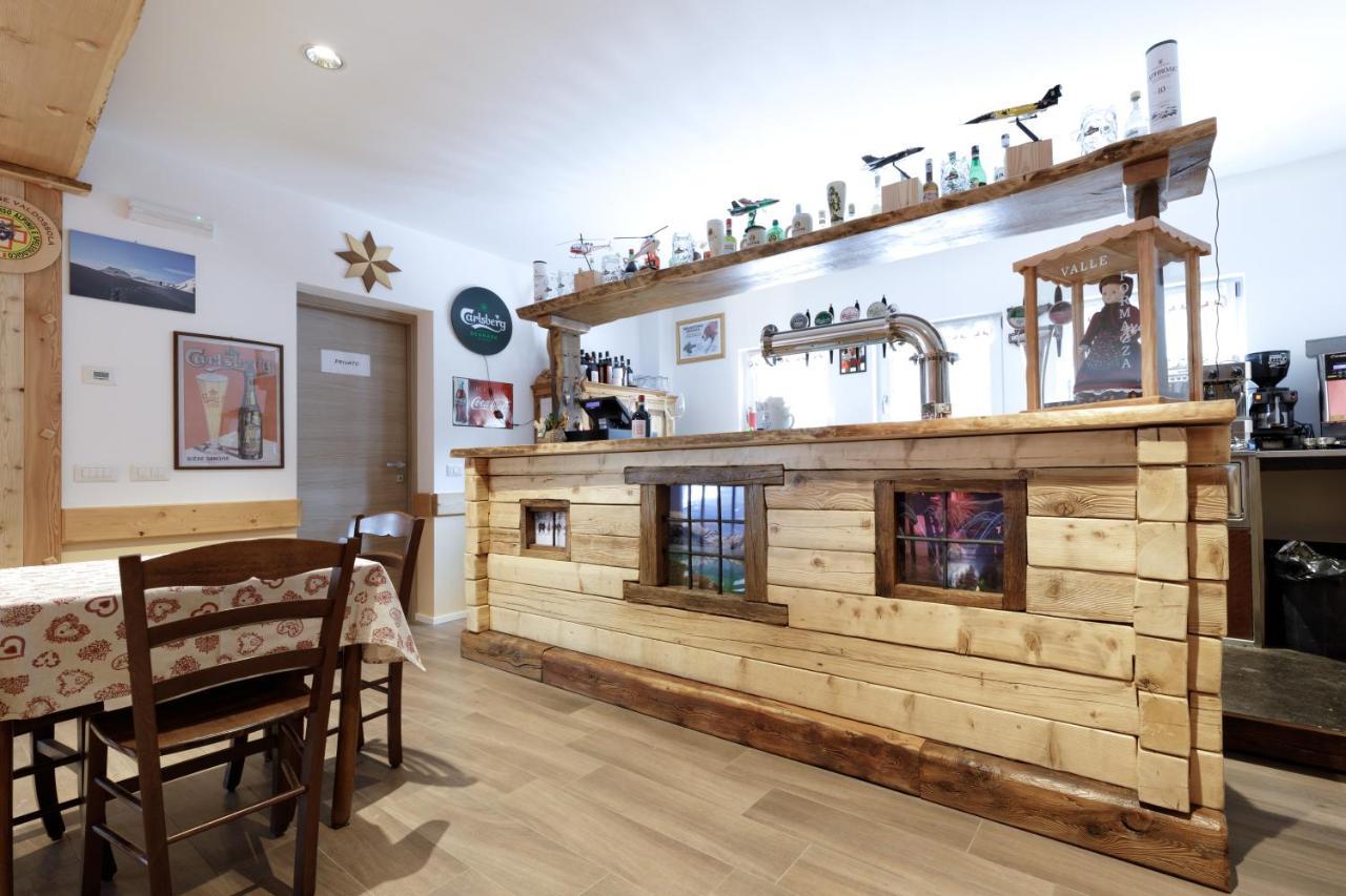 Albergo Ristorante Le Alpi La Frua 외부 사진